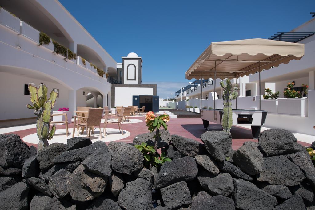 Hd Pueblo Marinero - Adults Only Apartment Playa Blanca  Exterior photo