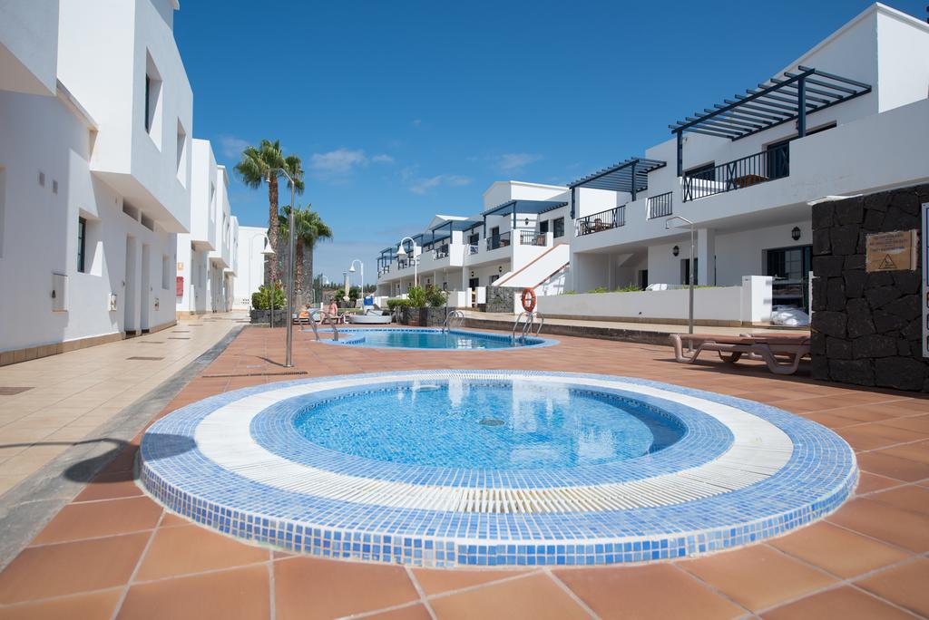 Hd Pueblo Marinero - Adults Only Apartment Playa Blanca  Exterior photo